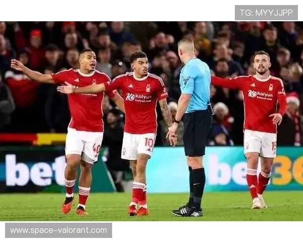 诺丁汉森林自1999年以来首次英超连续三场颗粒无收，进攻陷入困境