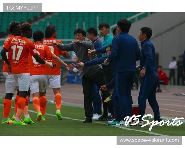 暴风雪延期比赛促赛程拥堵，中小俱乐部体能迎考验